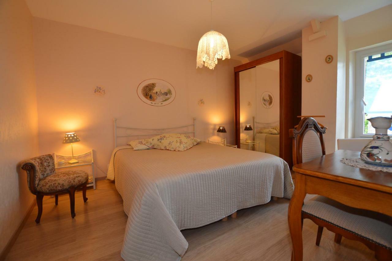 Chambres D'Hotes La Fontaine Garel Iffendic エクステリア 写真